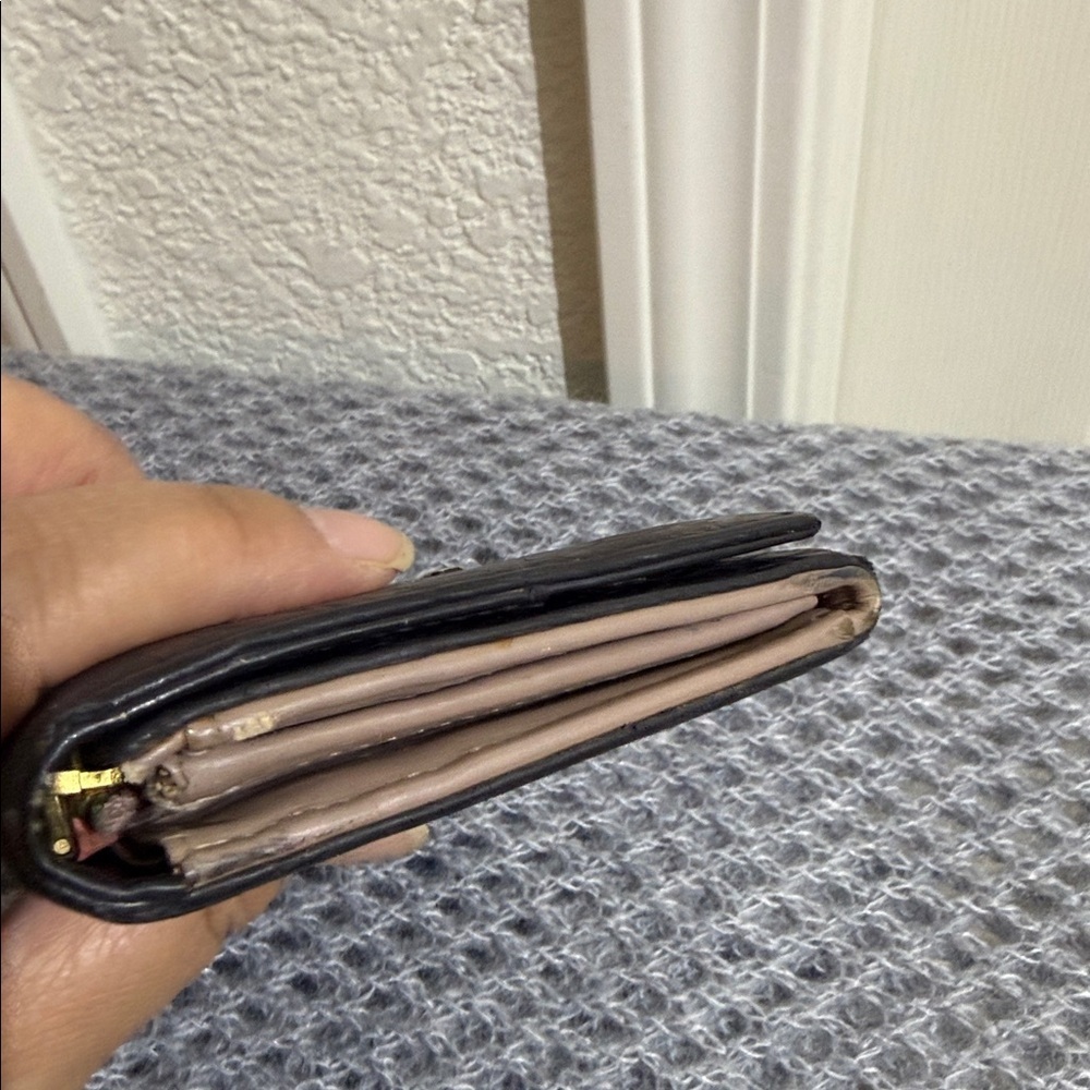 Miu Miu Black Embossed Leather Wallet - Picture 6 of 7